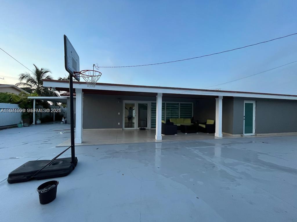 Building Photo - 12770 SW 18th St