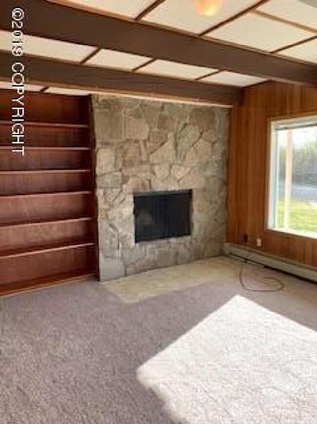 Building Photo - Quiet home in South Anchorage with Views