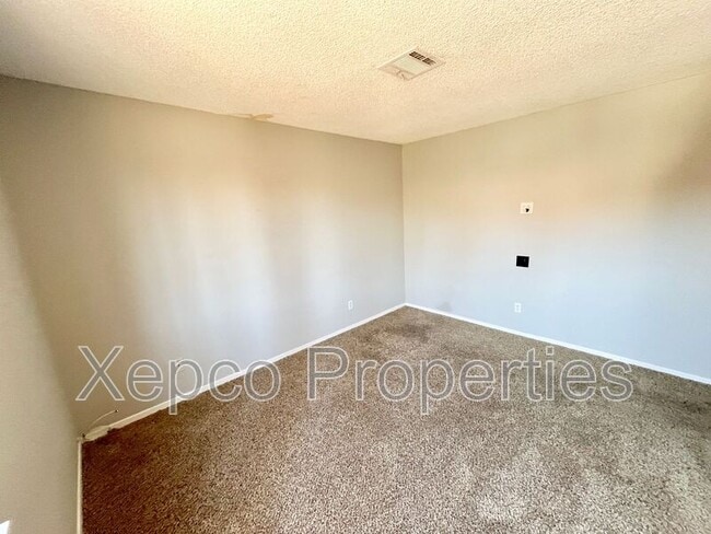 Building Photo - 77304 Ohio Ct