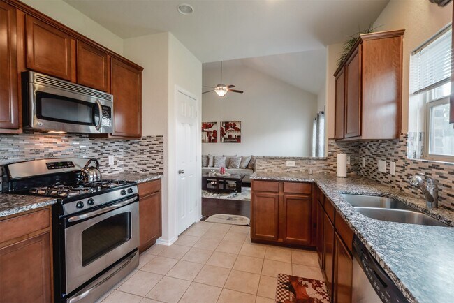 Building Photo - 8730 Sunny Gallop Dr