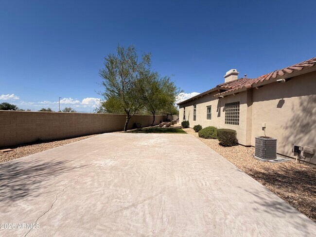 Building Photo - 3952 E Expedition Way
