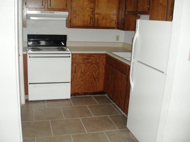 Building Photo - Naylor Apartments