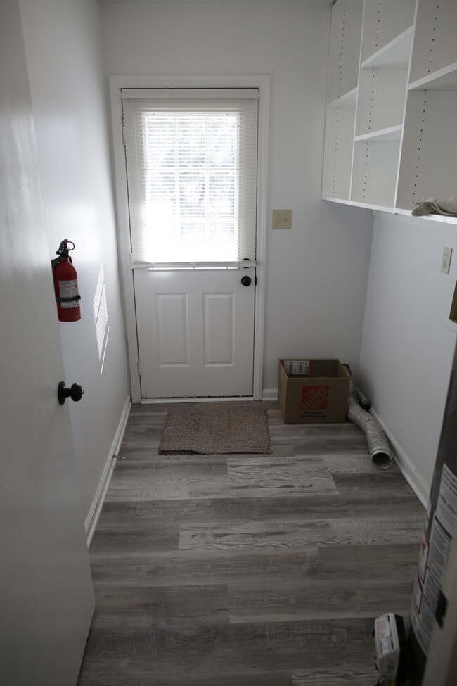 Building Photo - 12300 Rock Canyon Dr