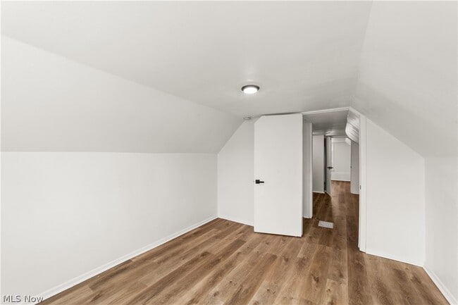 Building Photo - 1314 Cove Ave