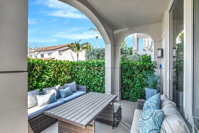 Building Photo - 3606 S Ocean Blvd