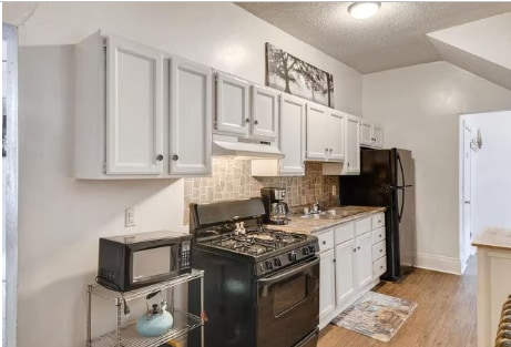 Building Photo - 320 Fuller Ave