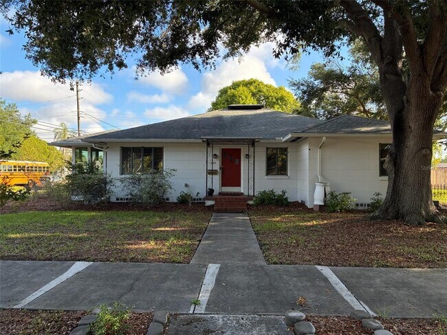 Building Photo - 1155 53rd Ave N