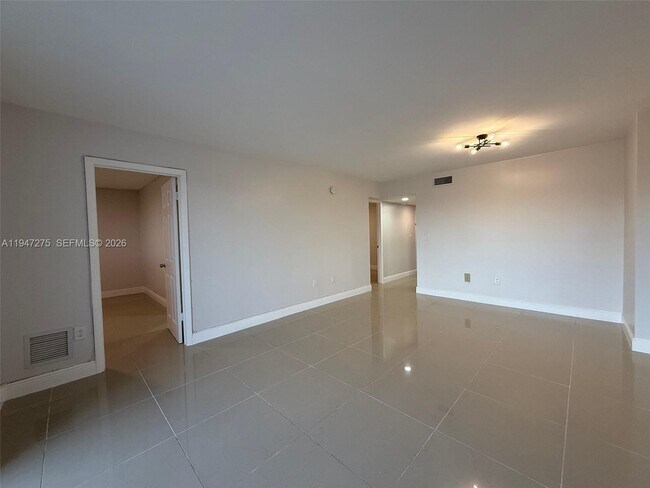 Building Photo - 5033 NW 7th St