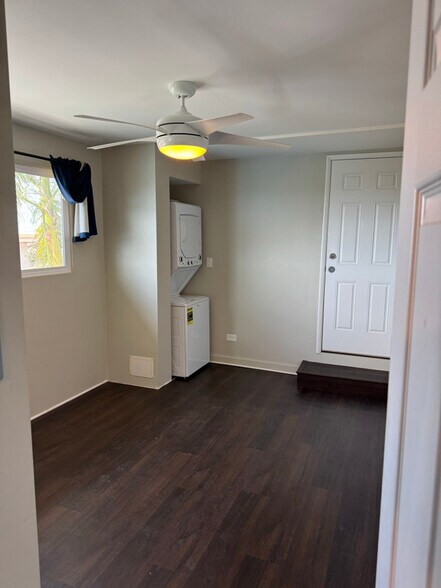 Building Photo - 1011 Alewa Dr