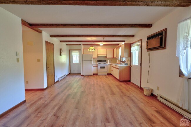 Building Photo - 561 Bald Hill Rd S