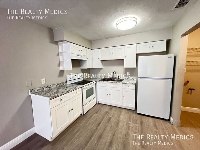 Building Photo - 2095 NW 43rd St