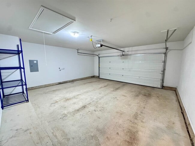 Building Photo - 4100 NW 152nd Terrace