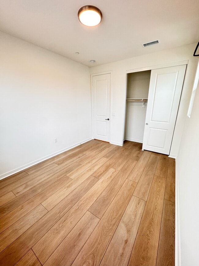 Building Photo - 303 Capistrano Dr