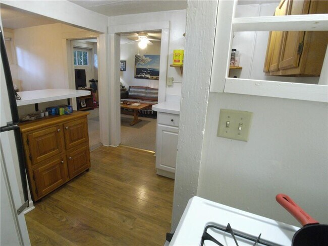 Building Photo - 1197 Stillwood Dr NE