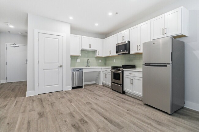 Building Photo - Downtown Gastonia Condo