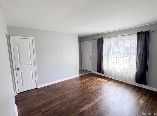 Building Photo - 24644 Lauren Ave