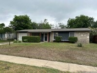 Building Photo - 7211 Westglade Dr