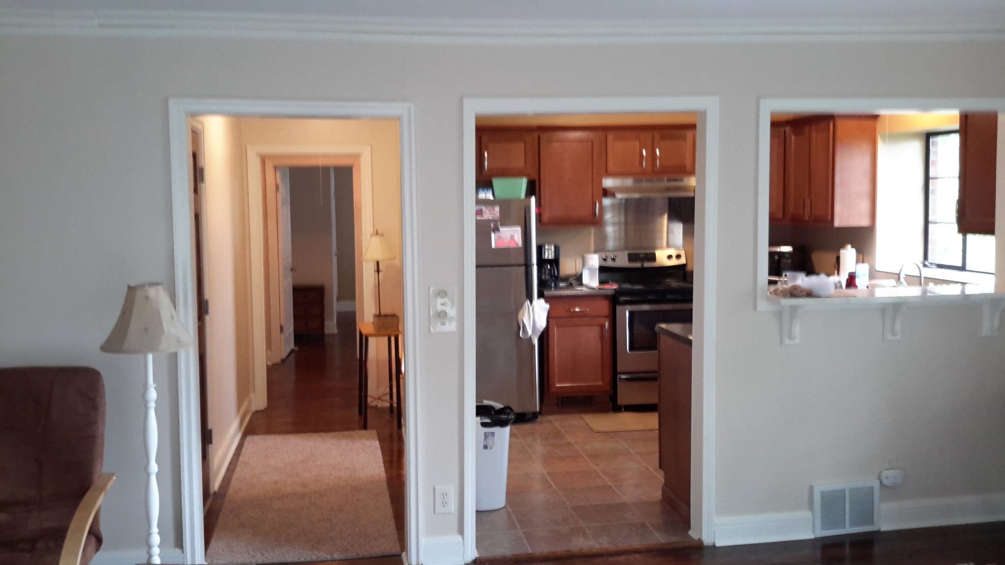 Building Photo - 1403 Summit Dr