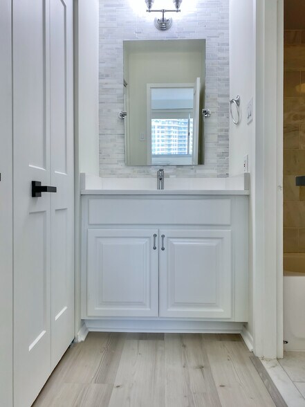 Building Photo - 5500 Friendship Blvd