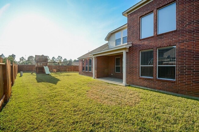 Building Photo - 25939 Celtic Terrace Dr