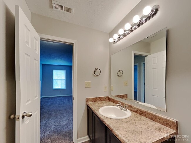 Building Photo - 2613 Harshaw Ct