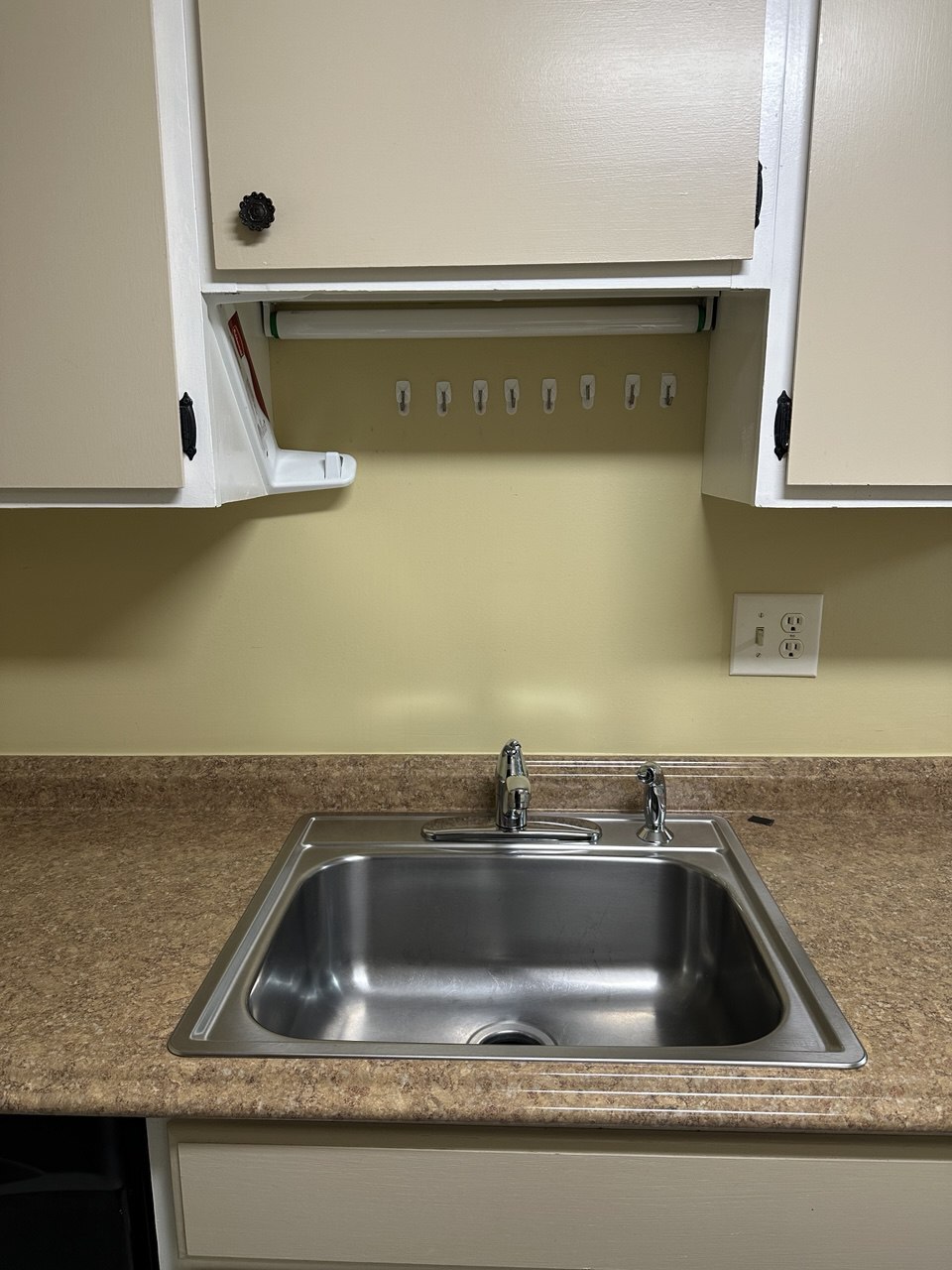 Building Photo - 1855 Poplar Woods Cir W