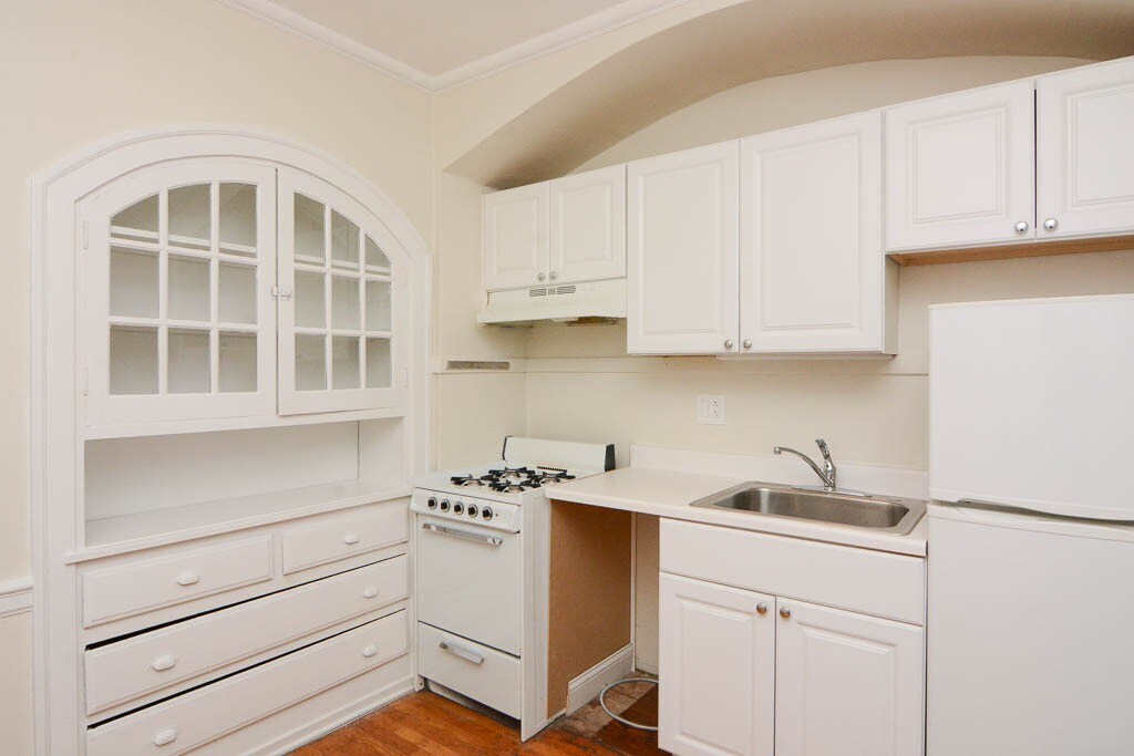 Building Photo - 2132 N Fremont St