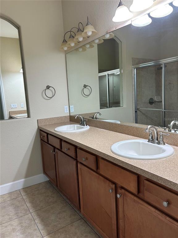 Building Photo - 2130 Falmouth Ct