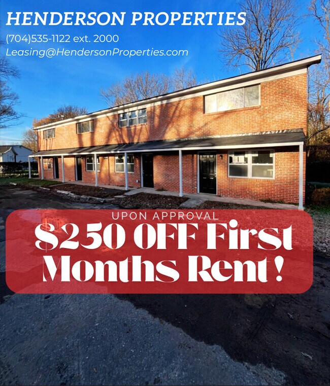 Primary Photo - 2715 Dundeen St