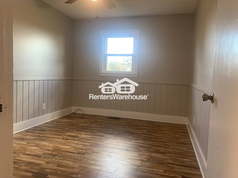 Building Photo - 27783 Pinedale Rd