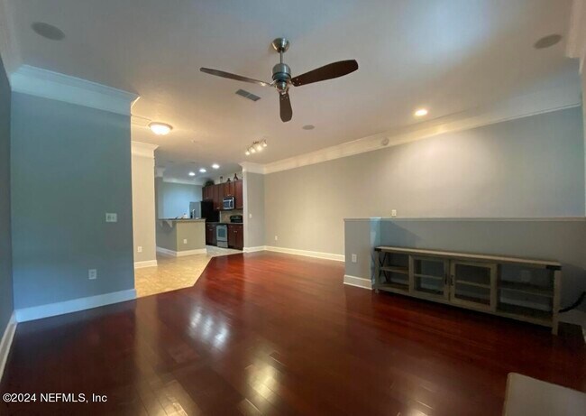 Building Photo - 9823 Tapestry Park Circle