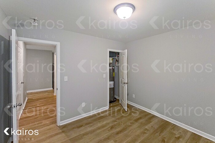 Building Photo - 236 Fox Chase Wy