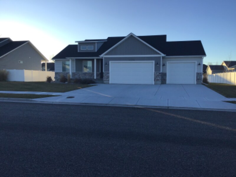 Building Photo - 4358 Atherton Wy