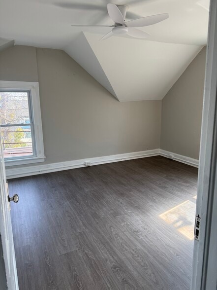 Bedroom 2 - 76 Washington Ave