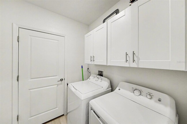 Building Photo - 35194 Ackley Trce