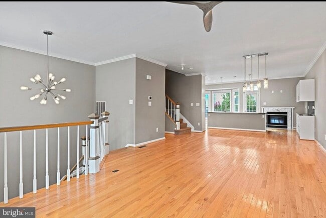 Building Photo - 6650 Dunwich Way