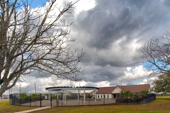 Building Photo - 23911 Grass Hook Ln