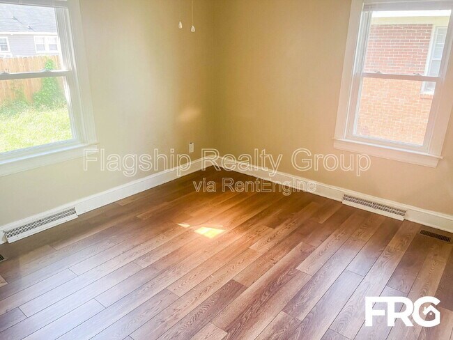 Building Photo - 113 Stancill Dr