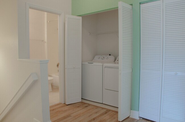 Building Photo - 55 SE Palermo