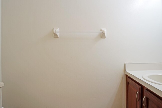 Building Photo - 458 Lytton Cir