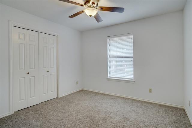 Building Photo - 2813 Woodpath Ln