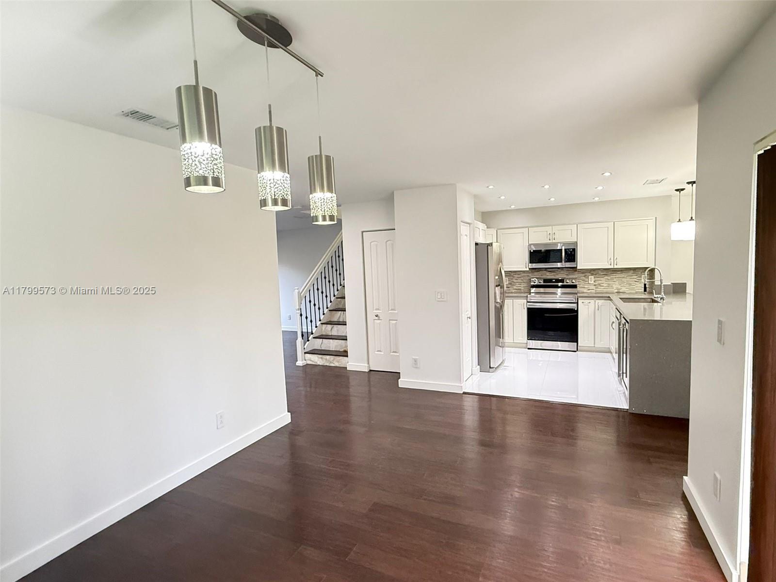 Building Photo - 1696 SW 109th Ter