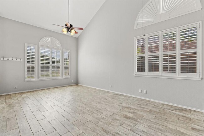 Building Photo - 16802 Bailey Jean Dr