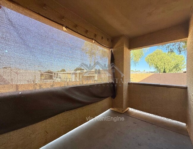 Building Photo - 6770 N 47th Ave