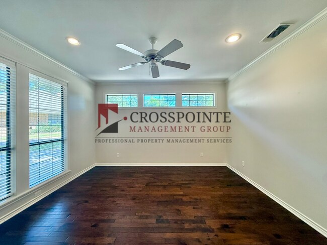 Building Photo - 3308 Moss Glen