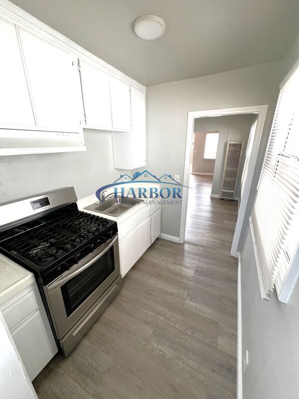 Building Photo - 782-786 W. 18th Street