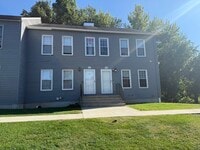 Building Photo - 11 D Riverview Dr