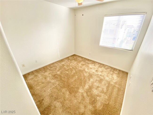 Building Photo - 7320 Laburnum St