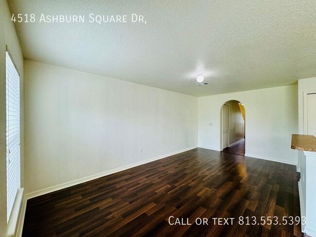 Building Photo - 4518 Ashburn Square Dr