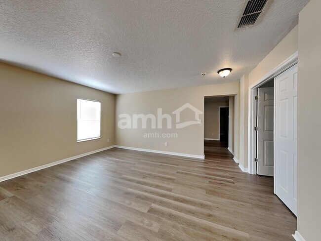 Building Photo - 2475 Breezy Meadow Rd